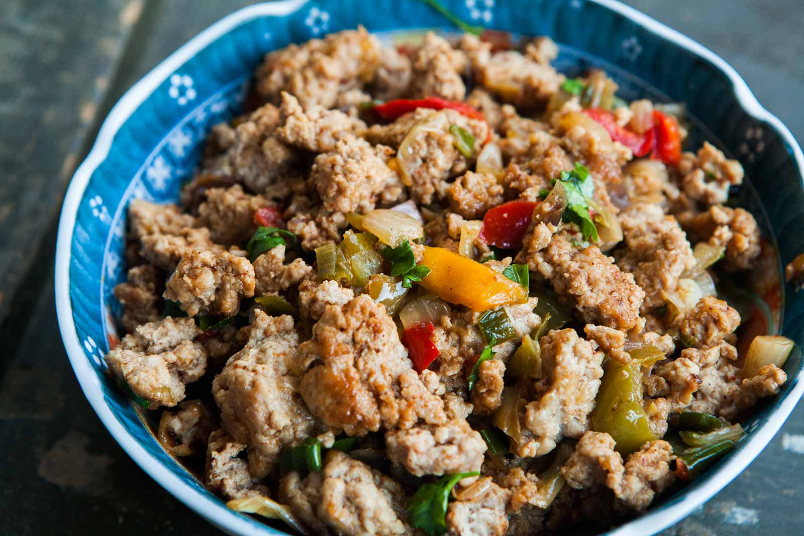 ground turkey recipes: ground turkey and peppers dish